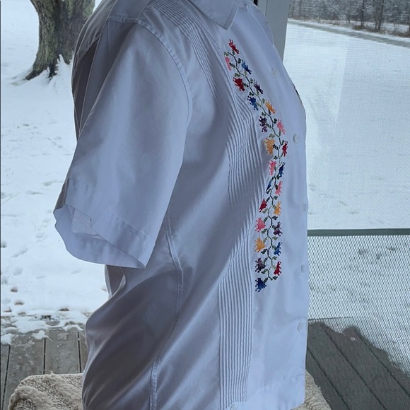 Guayaberas Presuel dress shirt - Picture 4 of 6